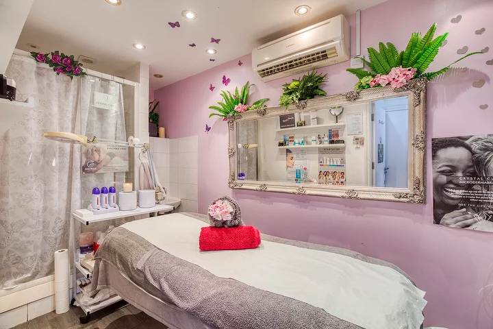 Loveth Love Beauty Salon Gallery 5